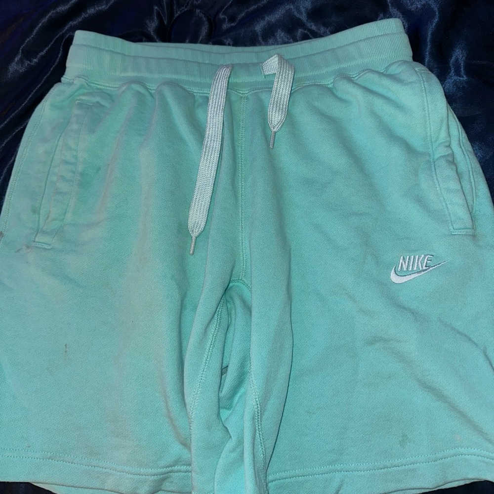 Men’s Nike shorts